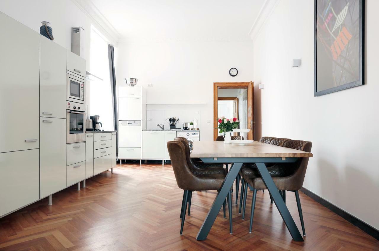 Katz By Rockchair Apartments L Superhost Status L 3 Bedrooms Boxspringbeds 2 Bathrooms In City Center - Cozy Family & Business Flair Welcomes You! Berlin Kültér fotó